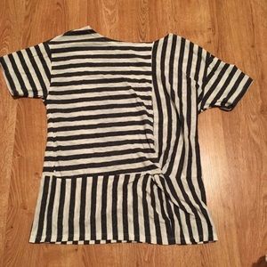 Gap black white striped summer short sleeve tshirt